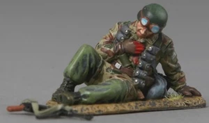 PARACAIDISTA ALEMÁN THOMAS GUNN SEGUNDA GUERRA MUNDIAL FJ027A HERIDO NORMANDÍA SIN USAR EN CAJA - Imagen 1 de 3
