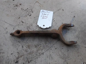 Mercedes Benz Ponton W180 W105 W121 W120 Clutch Release Fork ausrückgabel  - Picture 1 of 7