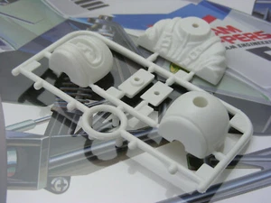 Tamiya Grasshopper II Boomerang Super Sabre Bear Hawk Z-Parts pilota albero - Foto 1 di 4