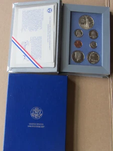 1986-S US Mint Prestige Proof Set Statue Liberty Silber Dollar Box 7 Münzen - Bild 1 von 6