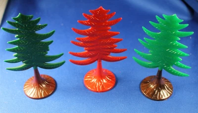 O/S - Plasticville - #CT-6 Evergreen Trees (3) Red & Green - Excellent Condition - Image 1 of 4