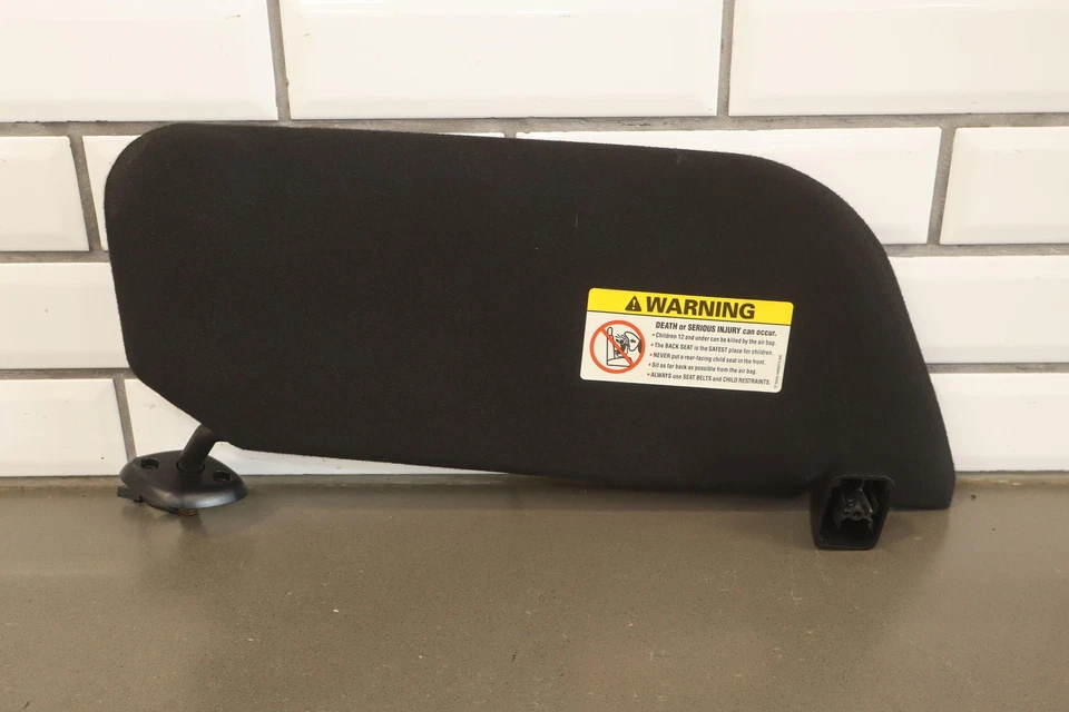 2004 Ford F250 Harley Davidson OEM Left LH Interior Sun Visor See Photos - Image 1 of 4