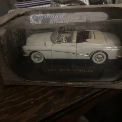 Buick Skylark 1953 convertible blanco escala 1:32 diecast #32321 Signature Models Foto 1 de 2