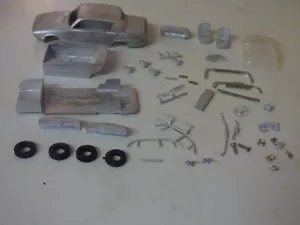 Triumph 2000 Mk2 Saloon in 1/43rd scale kit by K & R Replicas - Picture 1 of 4