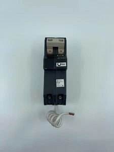 CH230GFT Eaton Plug-In 30 Amp 2 Pole 1 PH 240V Circuit Breaker USED - Picture 1 of 2