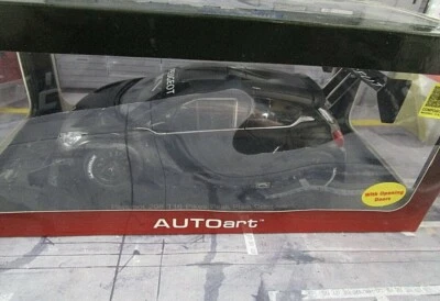 PEUGEOT 208 T16 Pikes Peak 2013 Loeb Winner black schw Test S-PREIS AUTOart 1:18 - Immagine 1 di 3