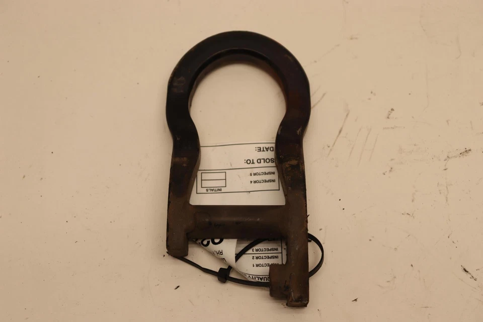 Parachoques delantero derecho Chevy Silverado 1500 2007-2018 gancho de remolque OEM Foto 1 de 4