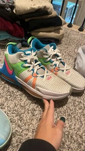 Size 10 - Nike LeBron Witness 7 Grey Fog Multi-Color - Picture 1 of 6