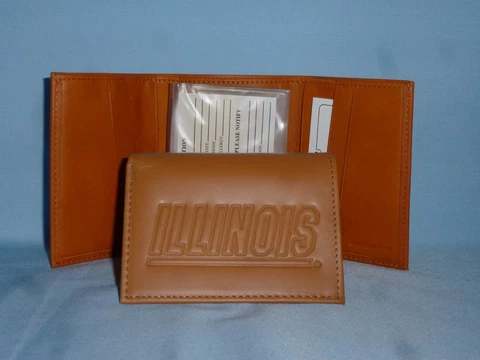 ILLINOIS ILLINI   Leather TriFold Wallet   NEW!    tan  bb Cover