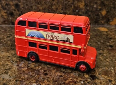 Disney Pixar Cars Fly The United Kingdom Car Trafalgear 91 Figure Diecast Bus - Image 1 of 4