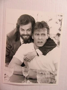 MARC SINGER nella HER LIFE AS A MAN 1984 foto stampa con ROBYN DOUGLASS - Foto 1 di 2