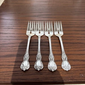 Juego de 4 tenedores de ensalada Towle Old Master de plata esterlina 6 1/4"   - Imagen 1 de 3