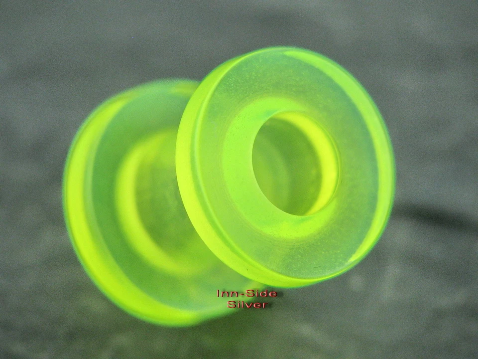 Tunnel Metallfrei Ohrring Piercing GRÜN Transparent gedehnte Ohrlöcher Retainer - Bild 1 von 1