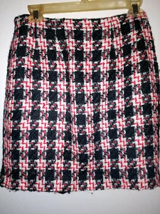 PETITE SOPHISTICATE RED, BLACK AND CREAM SKIRT SIZE 6 LINED - Picture 1 of 4