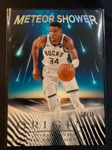 2024 Origins Meteor Shower #22 Giannis Antetokounmpo #10/15 Milwaukee Bucks - Foto 1 di 1