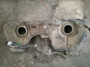 56646711 réservoir essence pour BMW SERIE 3 TOURING (E91) 320D 2005 837623 - Picture 1 of 10