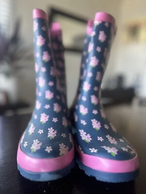 Rain boots Laura Ashley Rain Boot Floral Size 7 - Image 1 of 4