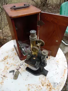 Bausch and Lomb 1915? Vintage Antique microscope In the wooden box. 62808 Help - Picture 1 of 21