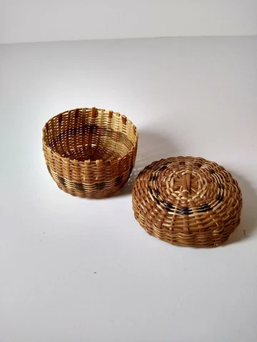 Mini Hand Woven Lidded Basket 2"x2" Bamboo/Grass Cover