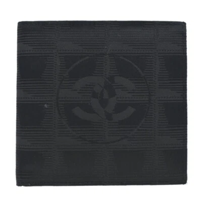 Cartera Chanel Negra Nylon Línea de Viaje Plegable 185174 Foto 1 de 4