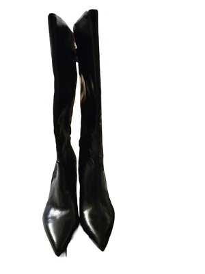 Botas altas Bershka negras de tacón para mujer 9 Foto 1 de 4