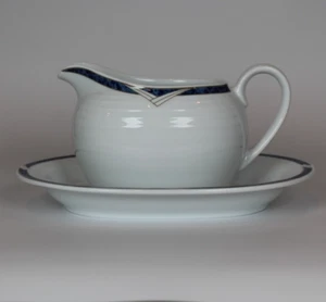 Noritake Contemporary China - Arctic Blue - Gravy Boat & Underplate - 4089 - Picture 1 of 6