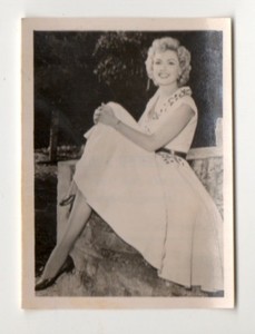 Yolande Donlan 1951 Greiling Film Star Series E Tobacco Card #116