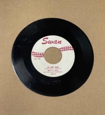 BILLY & LILLIE LA DEE DAH/THE MONSTER SWAN 45 4002 - Image 1 of 2