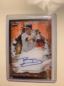 Brett Gardner 2024 Topps Finest REFRACTOR NARANJA AUTOMÁTICO/25 #FA-BG Yankees de Nueva York - Imagen 1 de 2