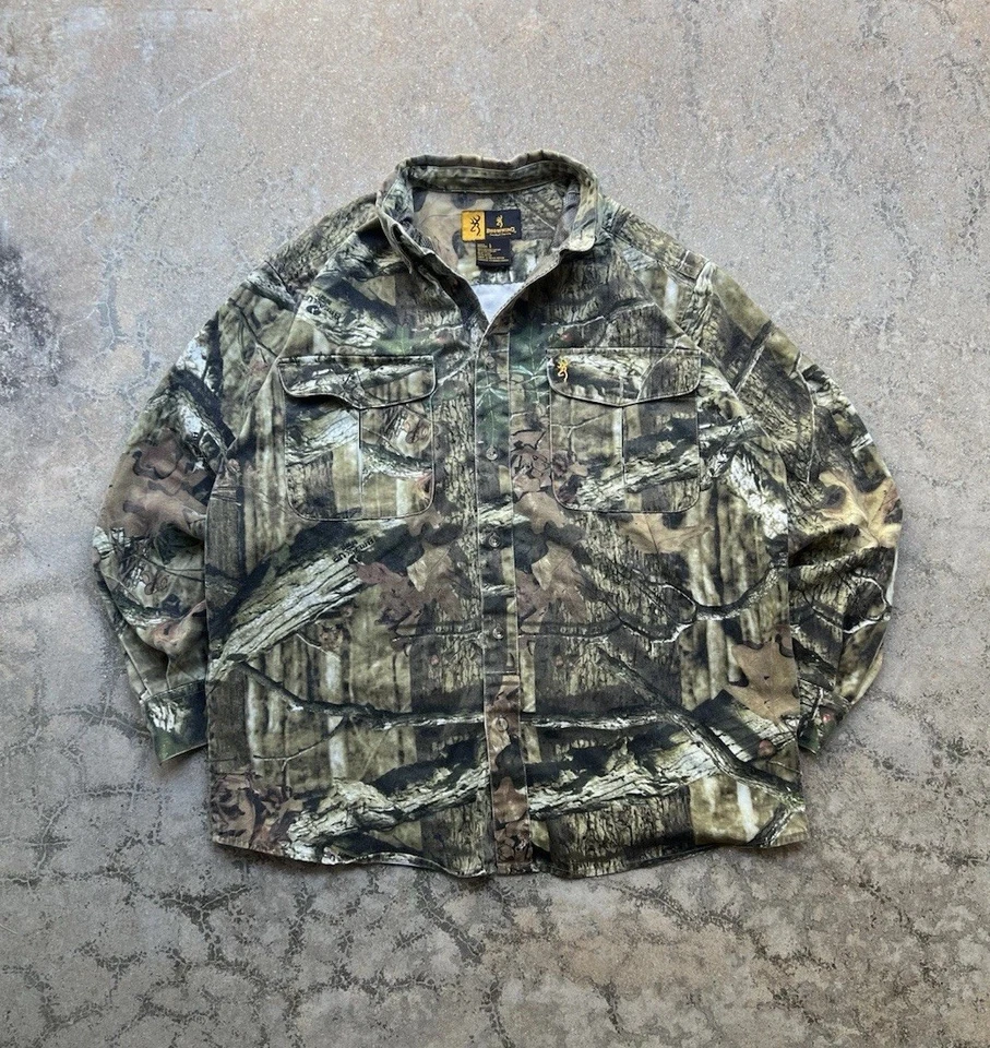 Browning Mossy Oak Camouflage Long-sleeve Button Up Hunting Shirt. Men's Large - Image 1 of 4