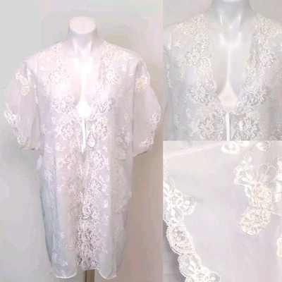 Victoria's Secret Embroidered Sheer Lace Crochet Kaftan Bridal Robe Medium - Image 1 of 4