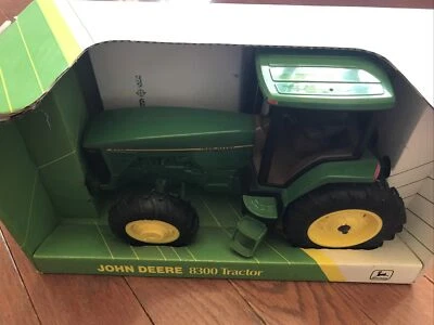 ERTL John Deere 8400 Tractor Collector's Edition 1/16 Scale DieCast #5786CA NIB! - Image 1 of 3