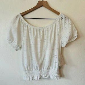 Neu mit Etikett | Wild Love | Bluse mit Ösen weiß - Bild 1 von 3