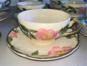 Listado de taza y platillo Franciscan Desert Rose para uno - Imagen 1 de 5