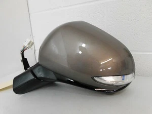 2019 2022 HYUNDAI SANTA FE LEFT SIDE DOOR MIRROR WITH BLIND SPOT CAMERA SIGNAL - Picture 1 of 8
