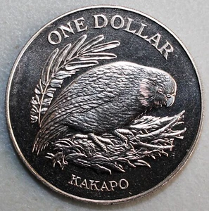 1986 New Zealand One Dollar Coin Queen Elizabeth II Kakapo Bird Commemorative - Picture 1 of 3