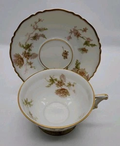 ANTICA TAZZA E PIATTINO COME NUOVA HAVILAND LIMOGES FRANCIA "POPPY" FLOREALE ORO BORDO ACCENTO  - Foto 1 di 12
