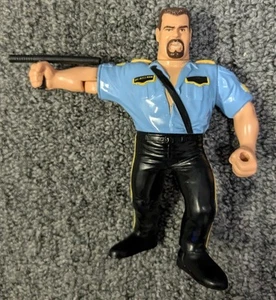 WWF Hasbro Big Bossman with Night Stick Actionfigur 1992 Serie 3 WWE 90er - Bild 1 von 5