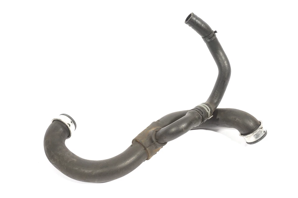 2008 - 2014 MERCEDES BENZ C300 RWD W204 НИЖНИЙ РАДИАТОР ОХЛАЖДАЮЩЕЙ ЖИДКОСТИ ШЛАНГ OEM - Изображение 1 из 4