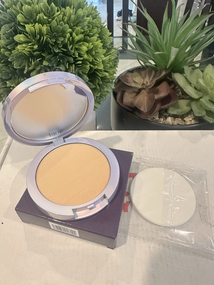 Tarte - Base en polvo prensada con cinta facial - 36 S arena bronceada media. Nuevo en caja. Foto 1 de 3