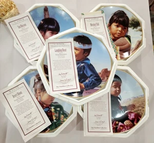 Proud Innocence Plate Collection de Hamilton Juego de 5 niños nativos americanos  - Imagen 1 de 11