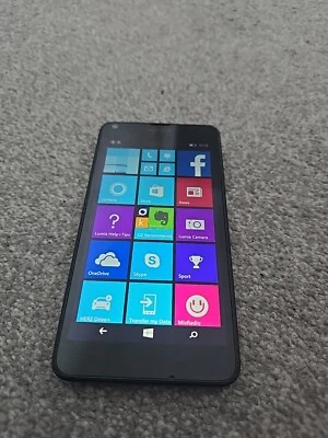 Microsoft Lumia 640 Black O2 locked Touchscreen Windows Smartphone - Image 1 of 4