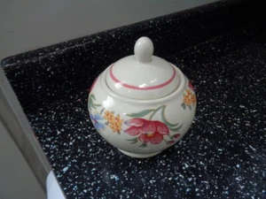 STAFFORDSHIRE CHELSEA LIDDED SUGAR - Picture 1 of 1