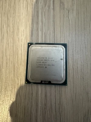 Intel Core 2 Quad Q6600 Sockel 775 CPU - Bild 1 von 3