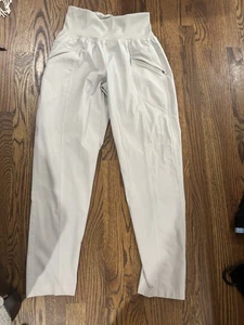 Avalanche Outdoor Women's Pants Small Khaki Pull On Cargo - Picture 1 of 4