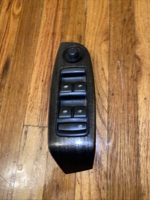 Interruptor de ventana del conductor izquierdo Chevrolet Malibu 2011-2016 20917577 OEM Foto 1 de 2