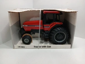 Ertl 1987 CASEIH 7120 With Single Rear Tires New Old Stock In Original Box - Picture 1 of 8