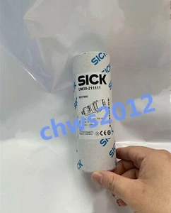 1 PCS NEW IN BOX sensor 6037660 UM30-211111 #A6-38* - Bild 1 von 4