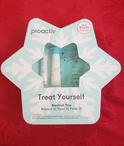 PROACTIV Trio 3-teiliges Geschenkset Behandeln Sie sich Hautunreinheiten Schützen Behandeln Verblassen Verwendbar bis 5/24 - Bild 1 von 6