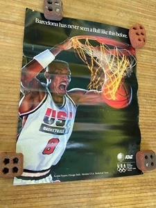 ORIGINAL 1992 Barcelona Olympiade SCOTTIE PIPPEN USA Basketball Poster RAR!!!! - Bild 1 von 19